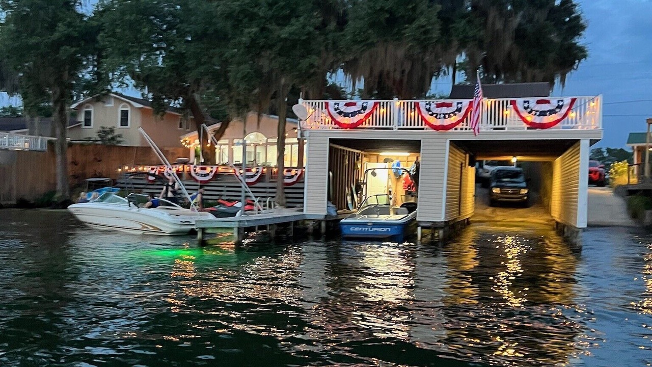 Photo of Others in Lake Park