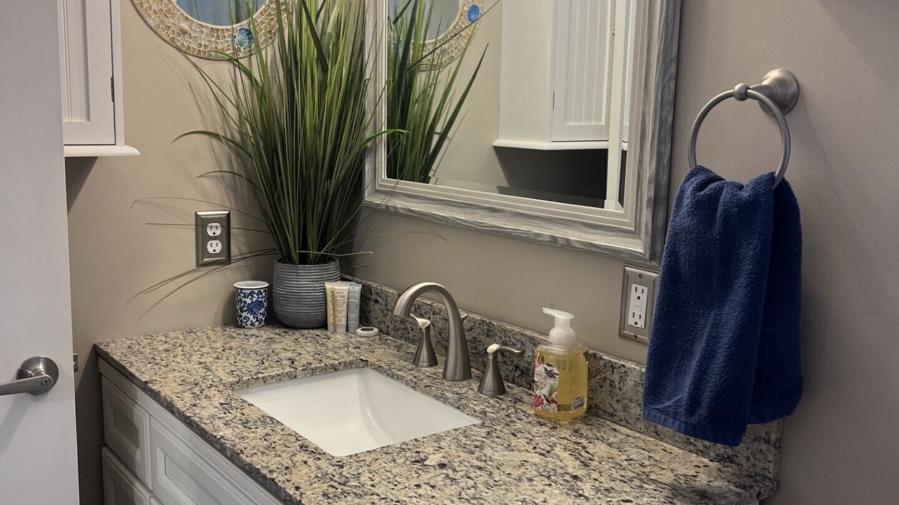 Photo of Bathroom in Lake Park