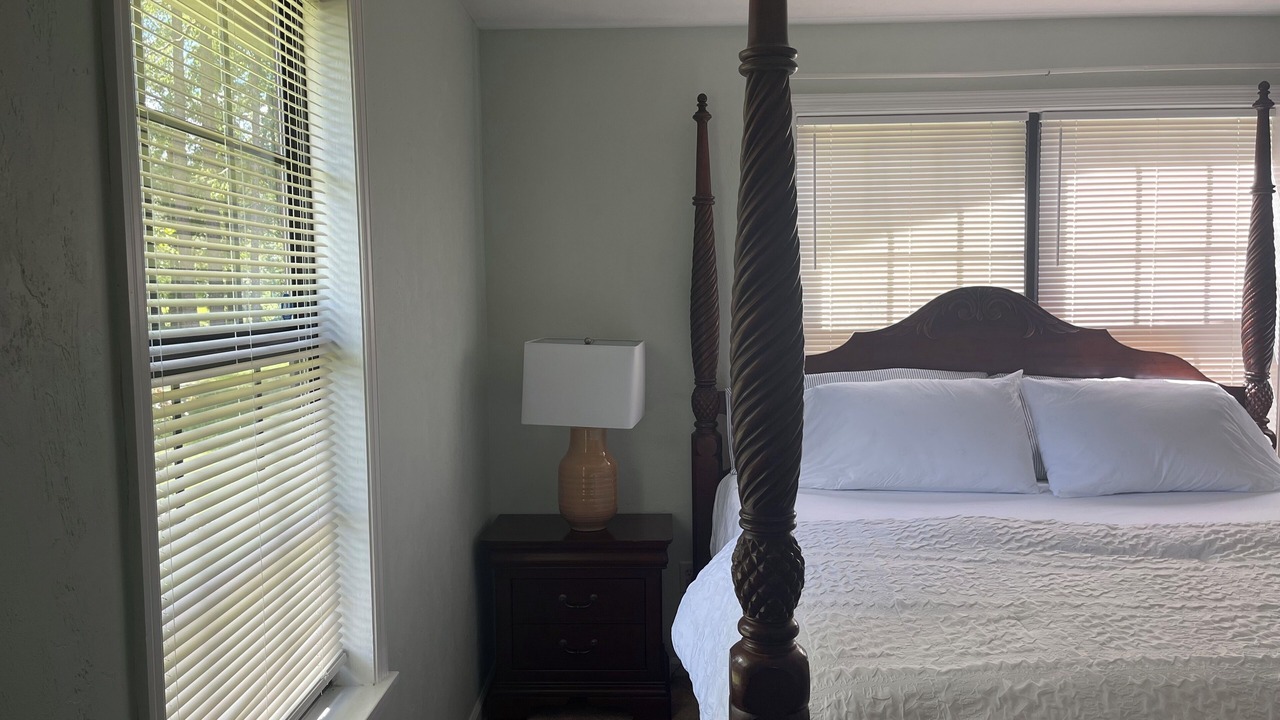 Photo of Bedroom in Tallahassee