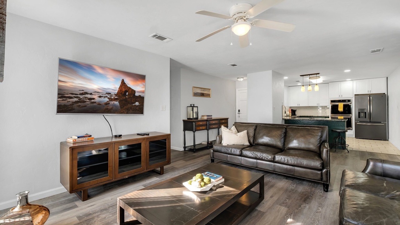 Photo of Livingroom in Tallahassee