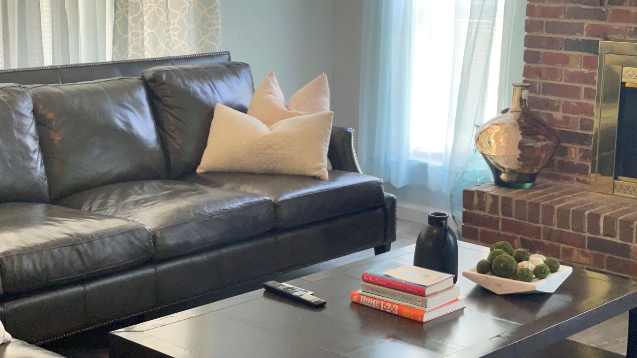 Photo of Livingroom in Tallahassee
