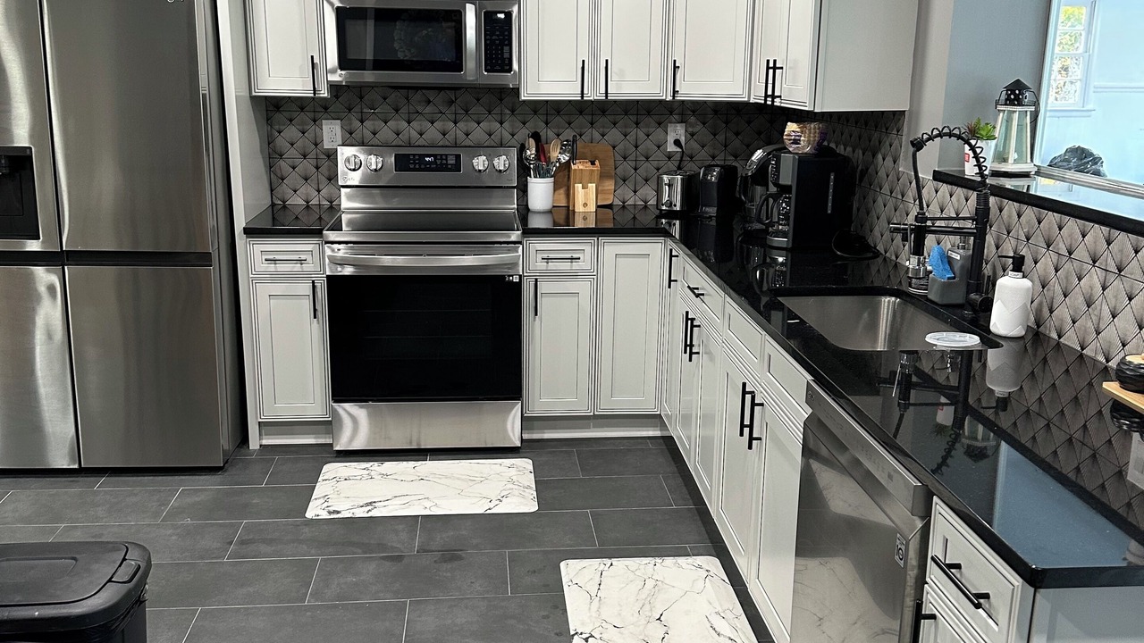 Photo of Kitchen in Colonial Beach