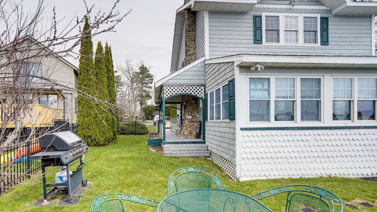 Photo of Outdoor in Pittsfield