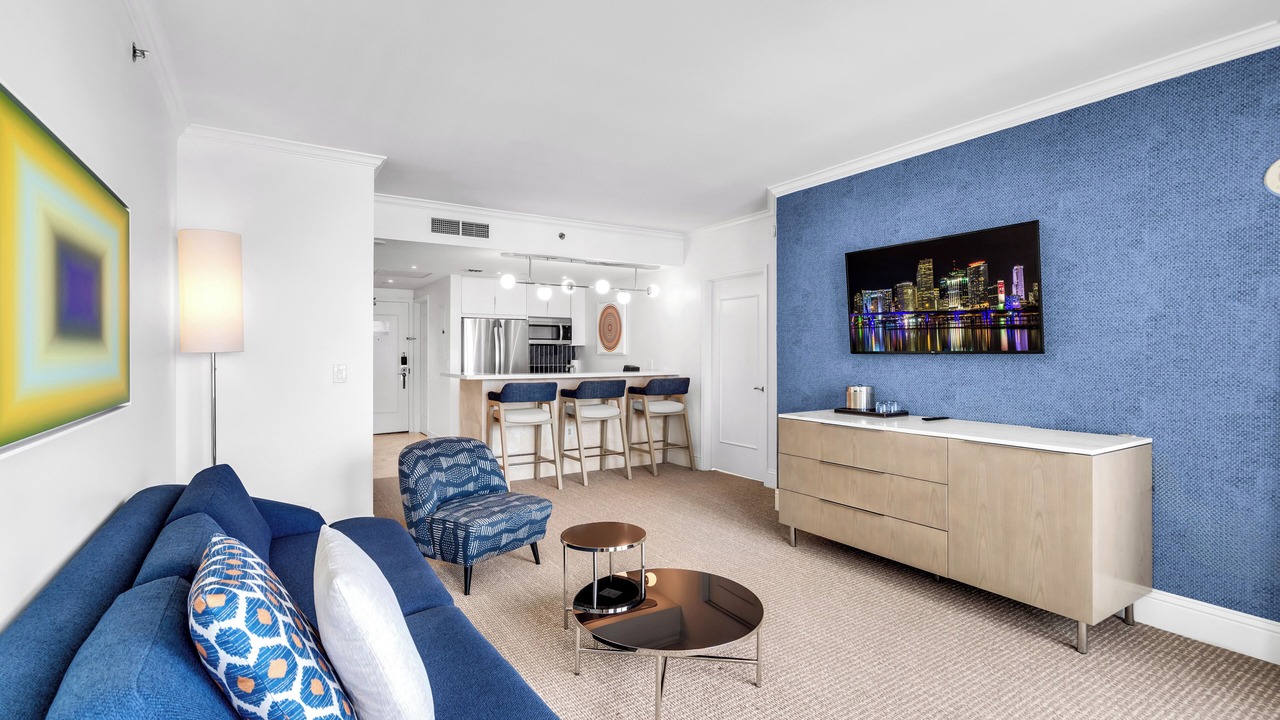 Photo of Livingroom in Mid Beach