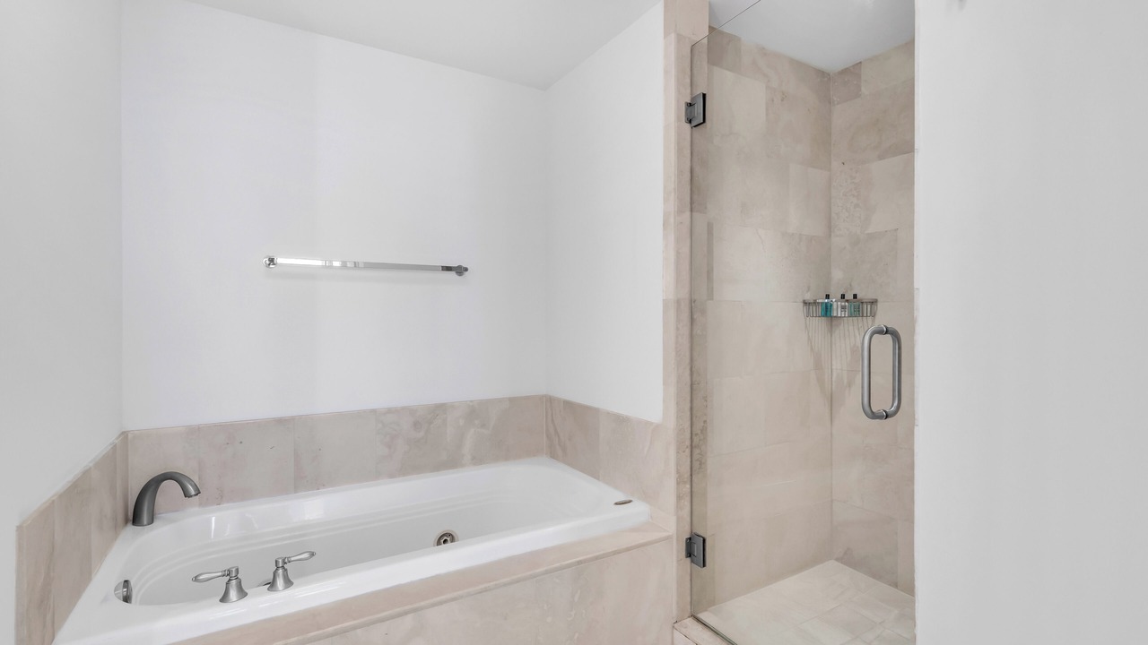 Photo of Bathroom in Mid Beach