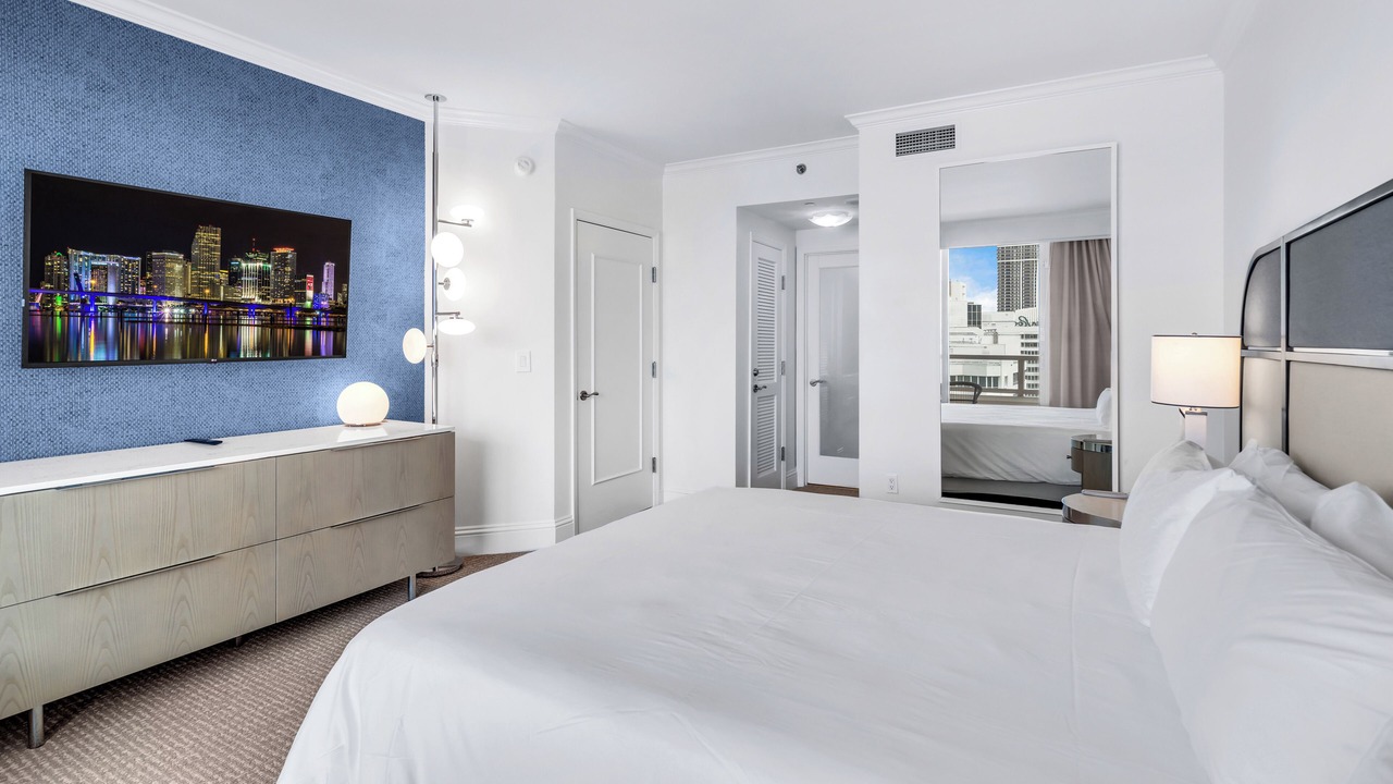Photo of Bedroom in Mid Beach
