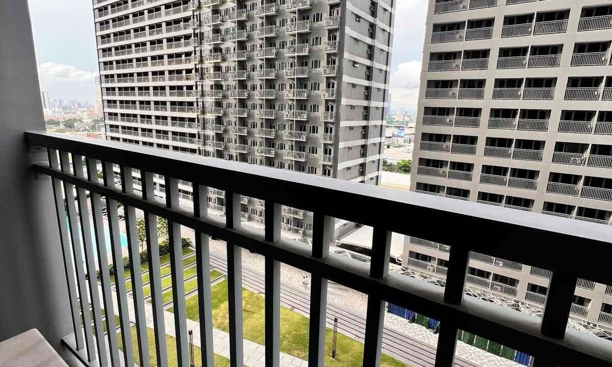 Photo of Outdoor in Highway Hills
