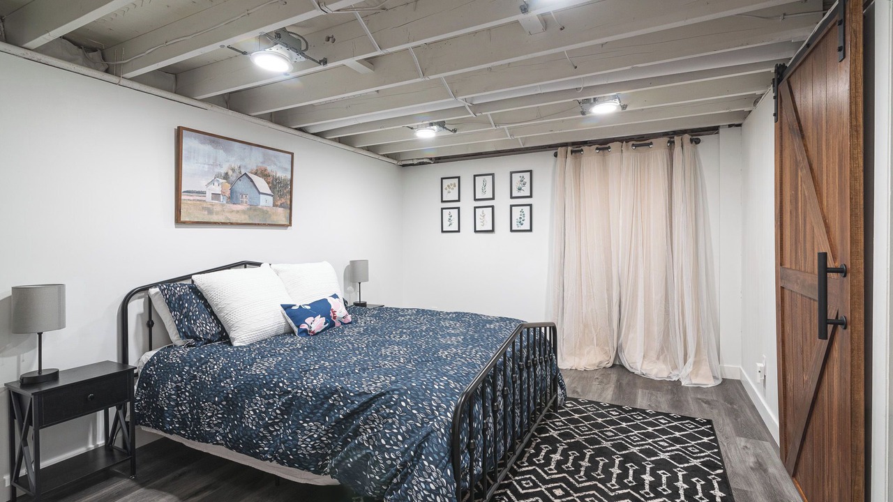 Photo of Bedroom in Michigan City