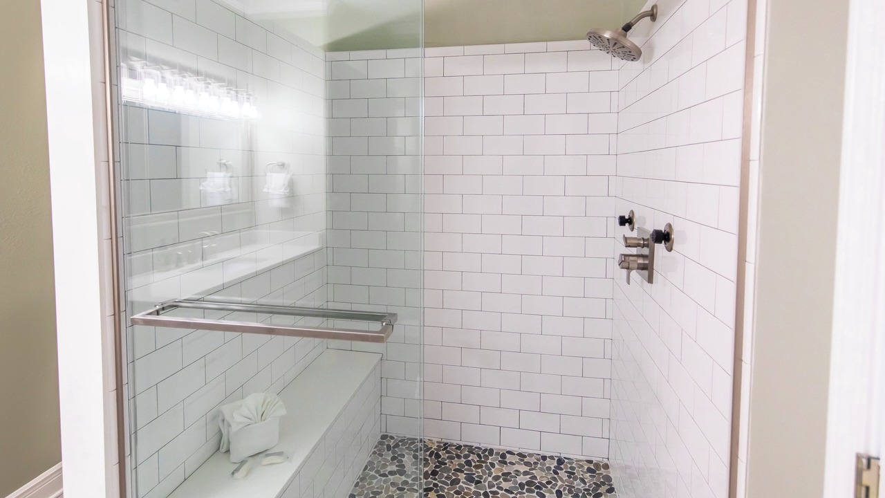 Photo of Bathroom in Gulf Place