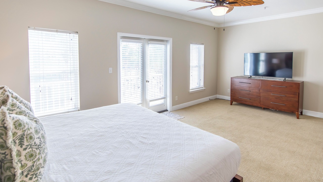 Photo of Bedroom in Gulf Place