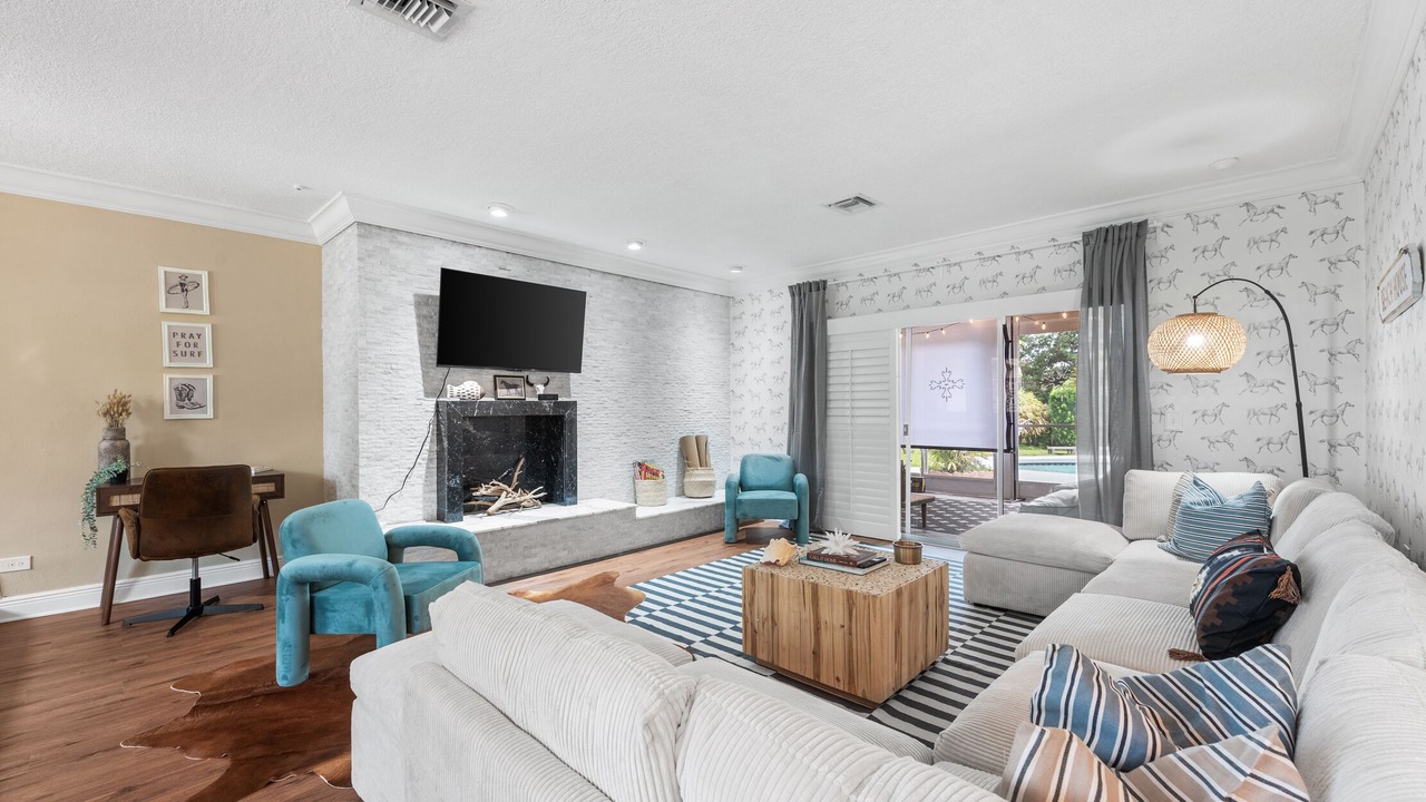 Photo of Bedroom in Hollywood Hills