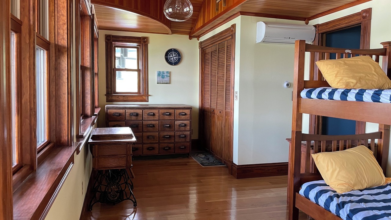 Photo of Bedroom in Thousand Island Park