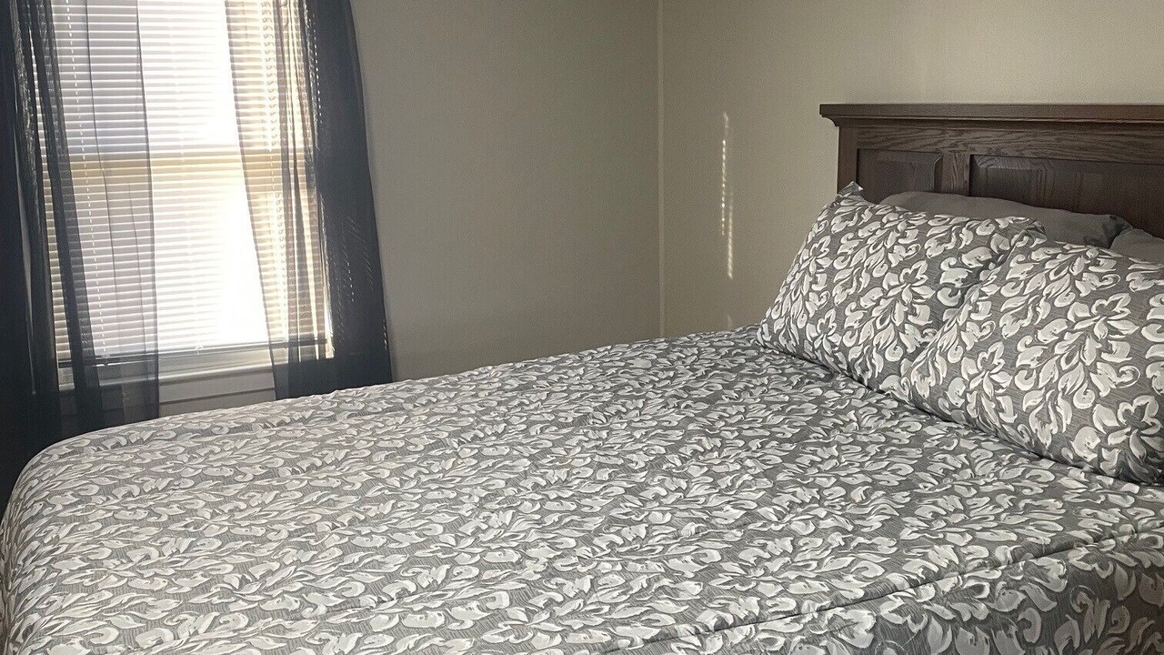 Photo of Bedroom in Bland