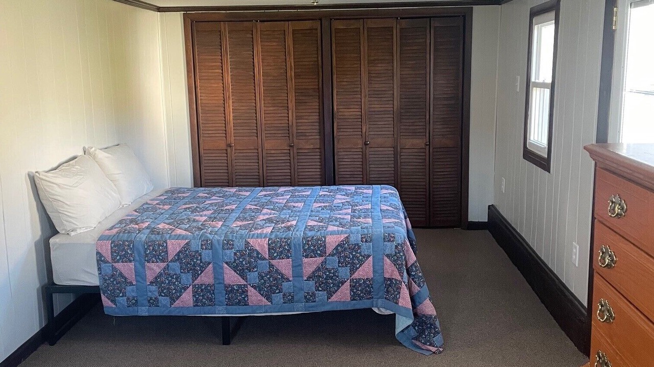 Photo of Bedroom in Bland