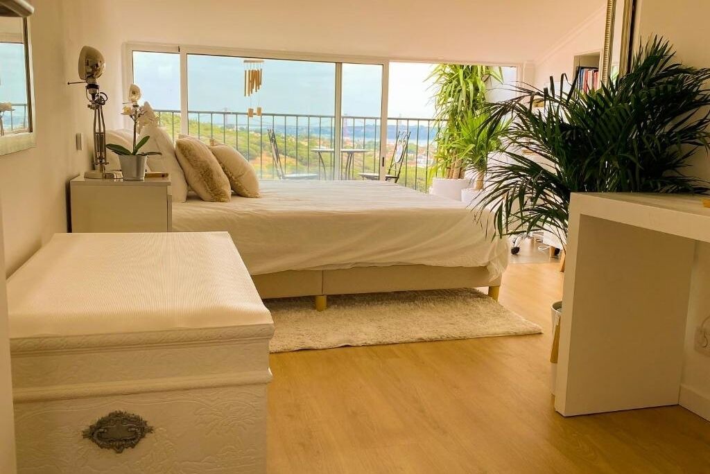 Photo of Bedroom in Alges