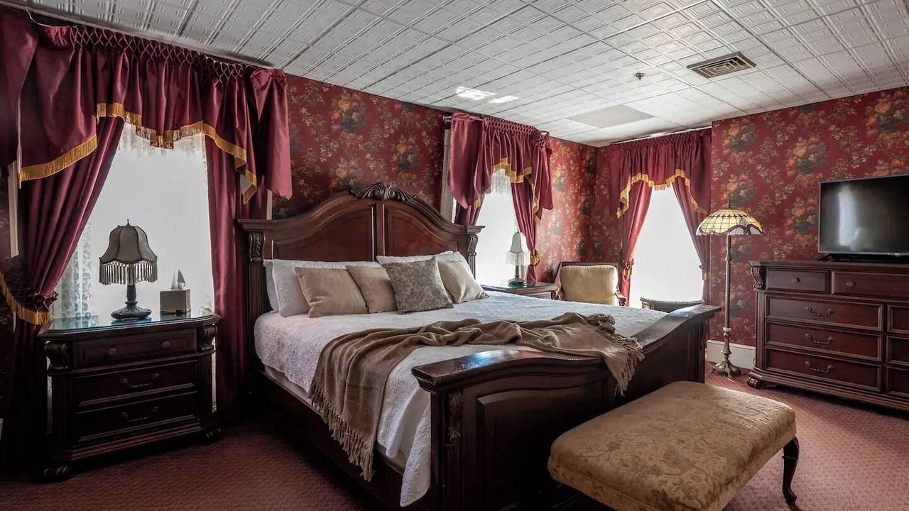 Photo of Bedroom in Geneseo