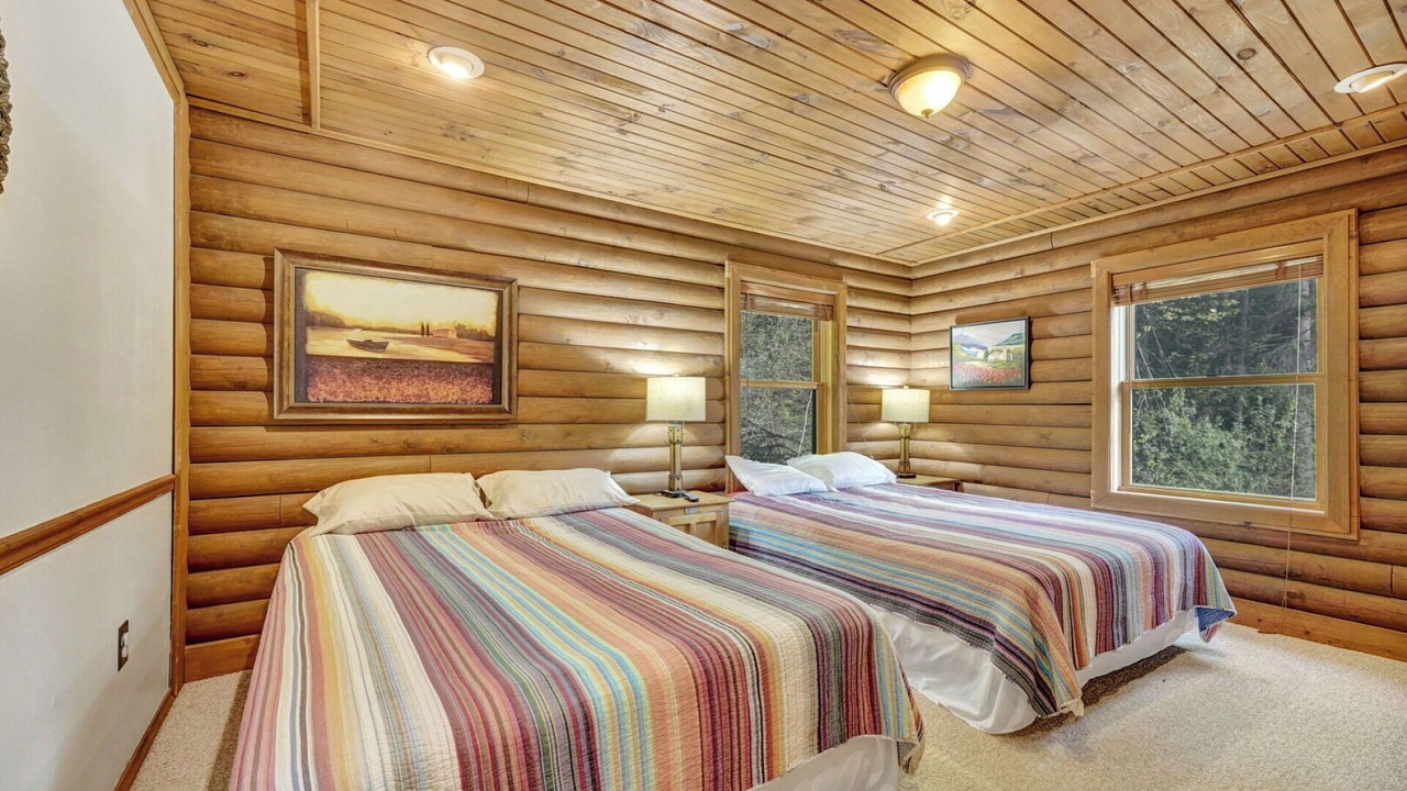 Photo of Bedroom in Lime Lake-Machias