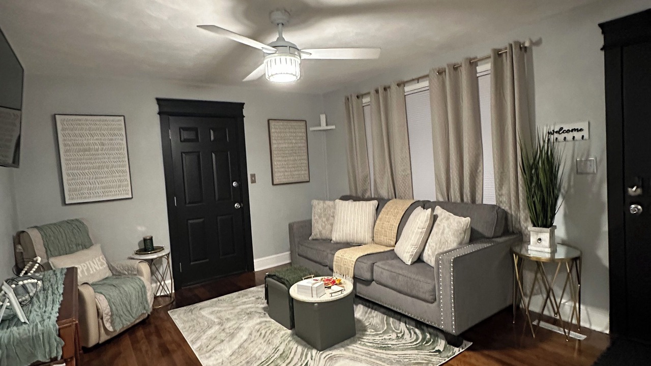 Photo of Livingroom in Roanoke