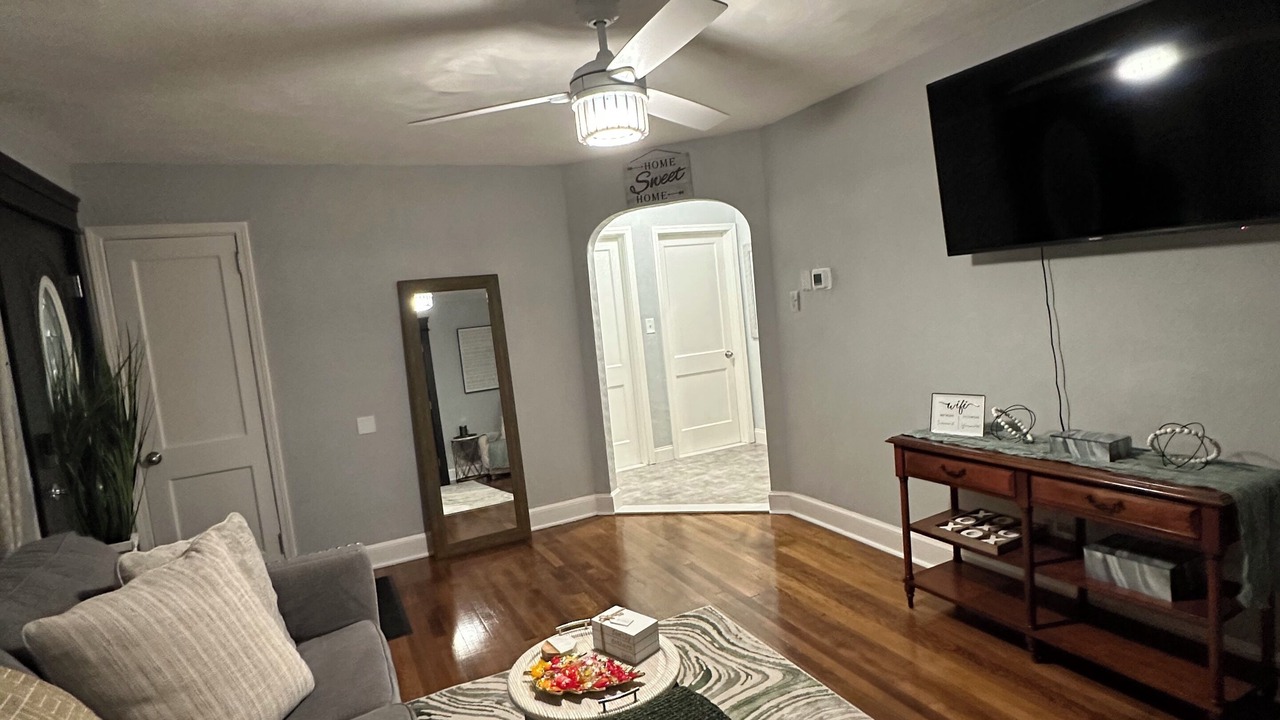Photo of Livingroom in Roanoke