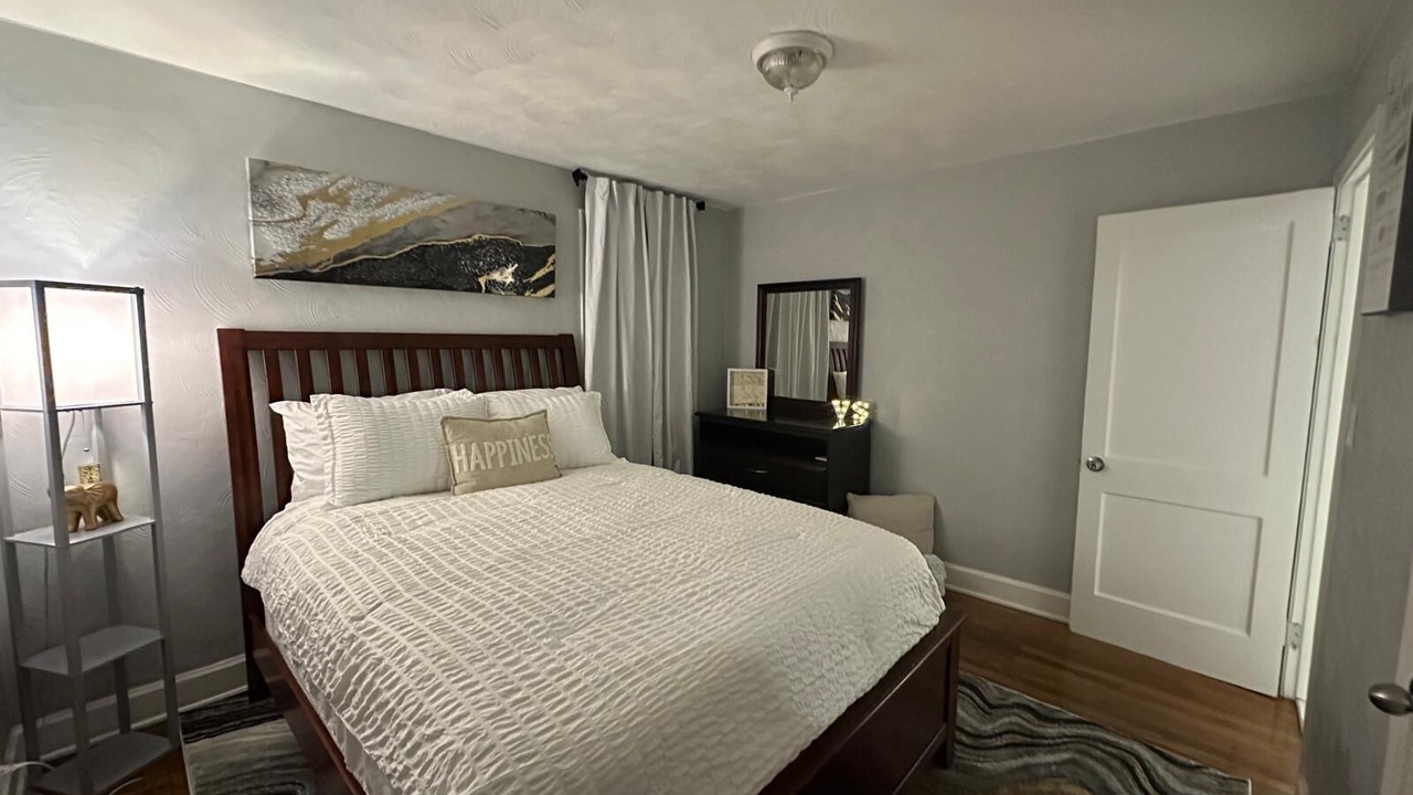 Photo of Bedroom in Roanoke