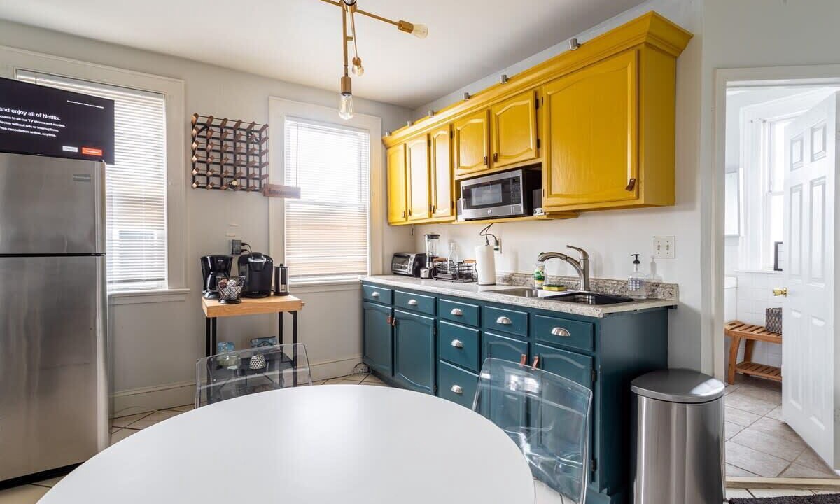 Photo of Kitchen in West End - West Side