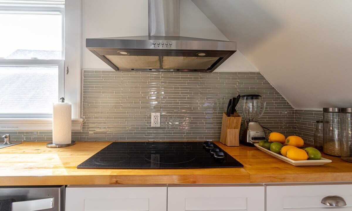 Photo of Kitchen in West End - West Side