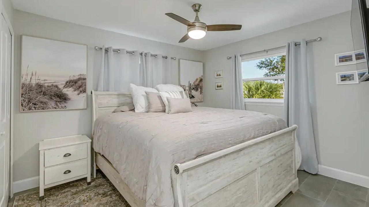Photo of Bedroom in Titusville