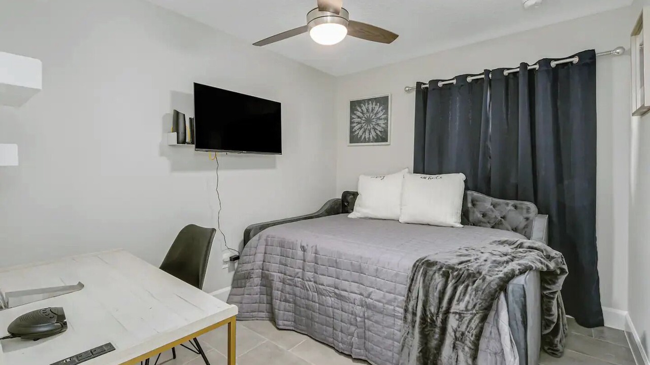 Photo of Bedroom in Titusville