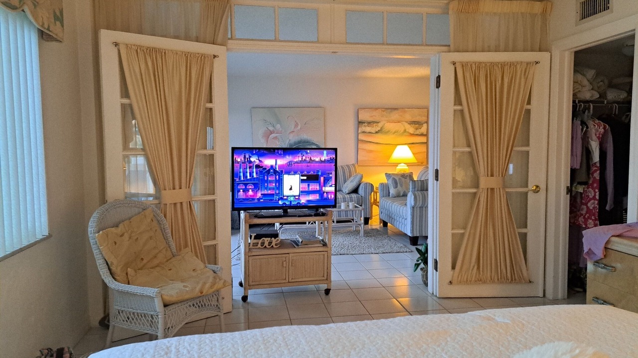 Photo of Bedroom in Santa Barbara Estates