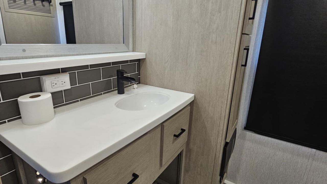 Photo of Bathroom in Central Bridge