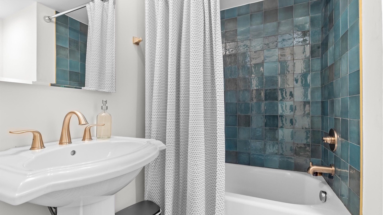 Photo of Bathroom in Logan Circle