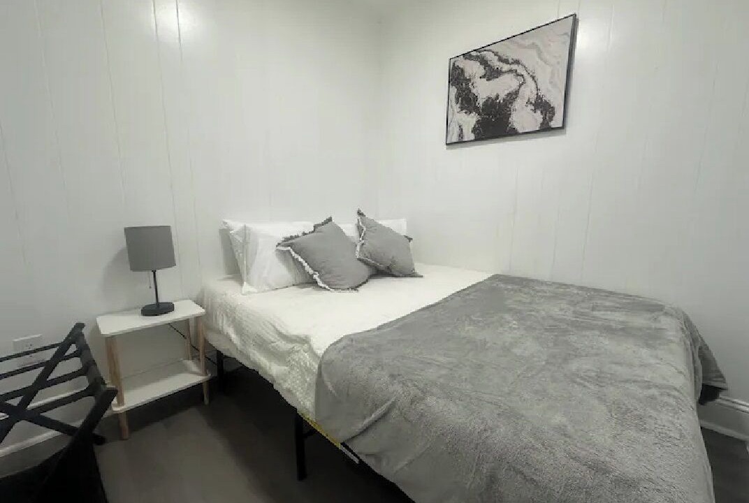 Photo of Bedroom in Seward Place