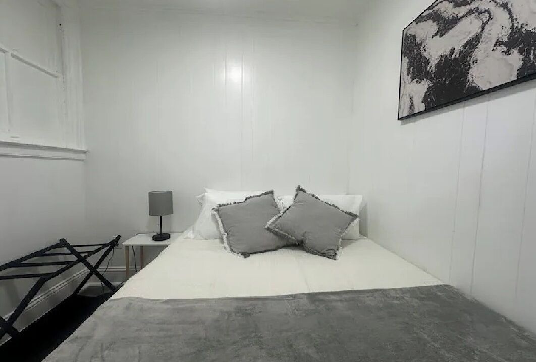 Photo of Bedroom in Seward Place