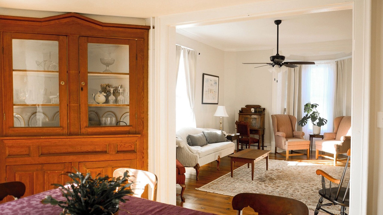 Photo of Livingroom in Fincastle