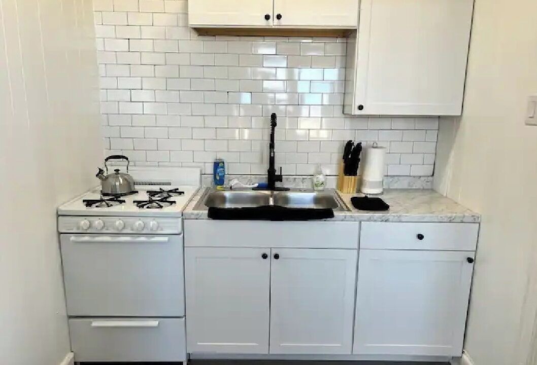 Photo of Kitchen in Seward Place