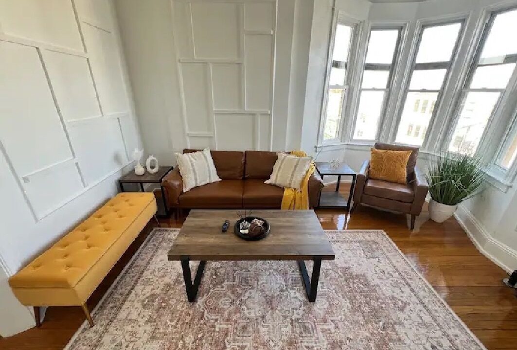 Photo of Livingroom in Seward Place