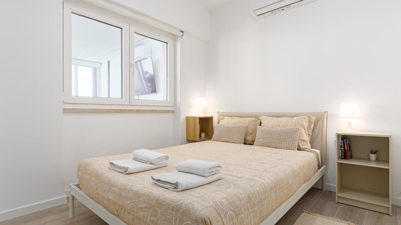 Photo of Bedroom in Cacilhas