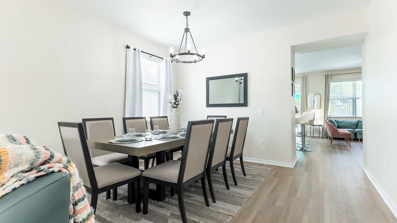 Photo of Bedroom in Windwood Bay