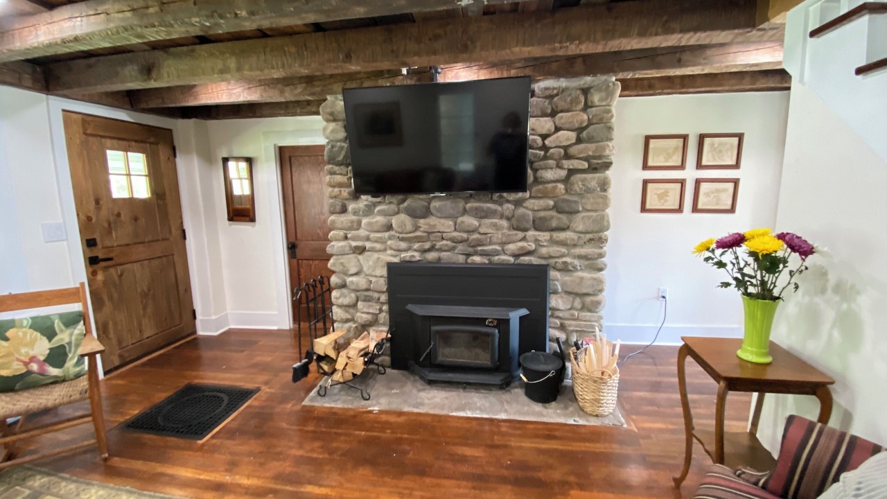 Photo of Livingroom in Warrensburg