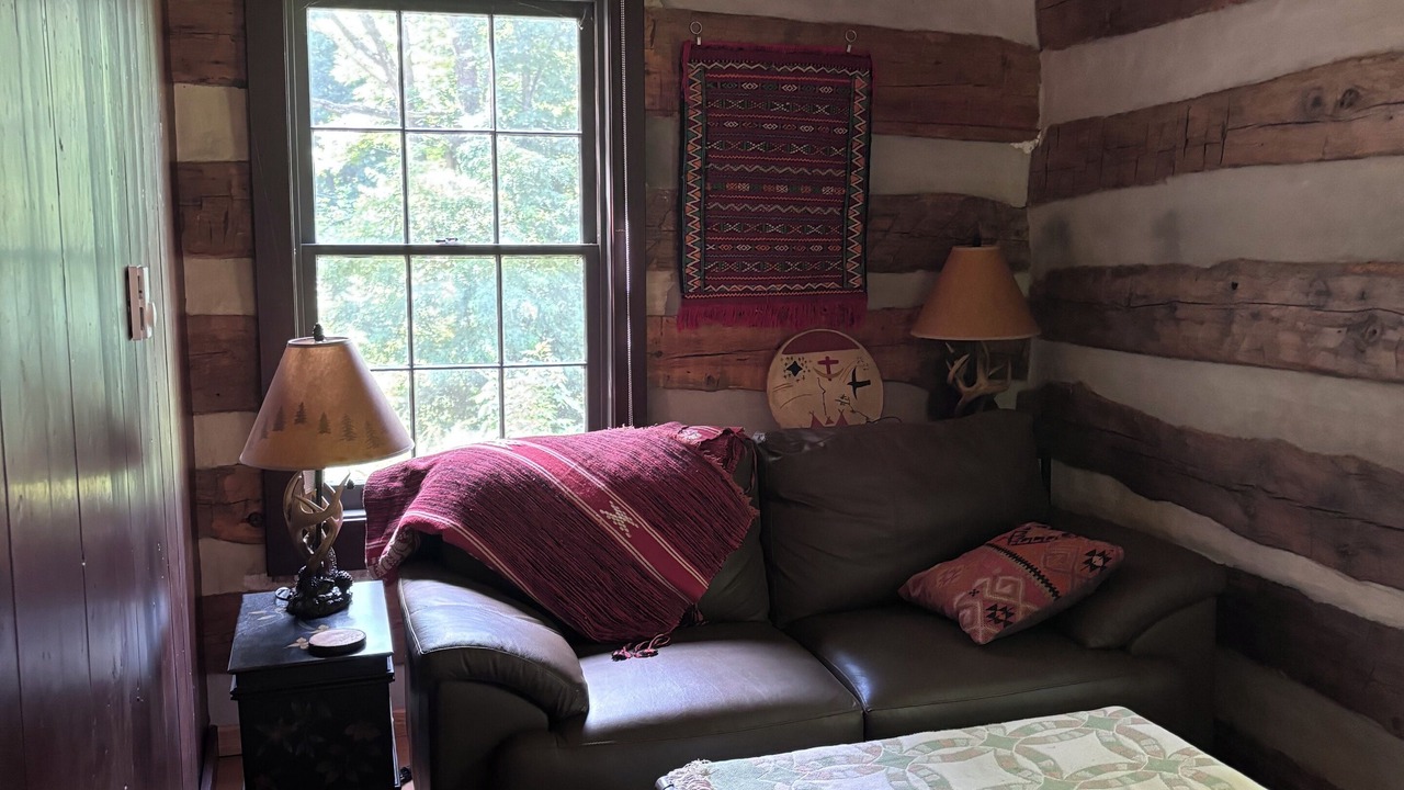 Photo of Livingroom in Bentonville