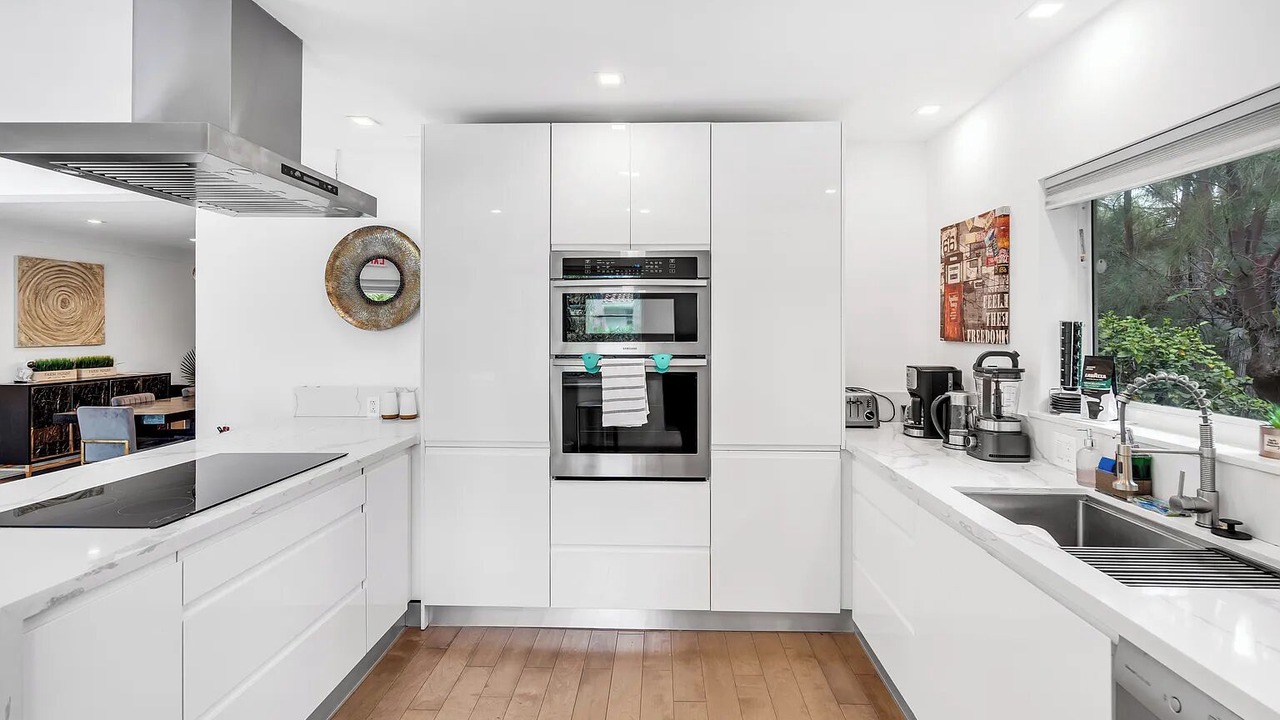 Photo of Kitchen in North Bay Village