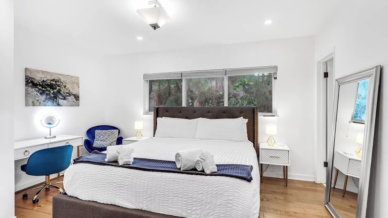 Photo of Bedroom in North Bay Village