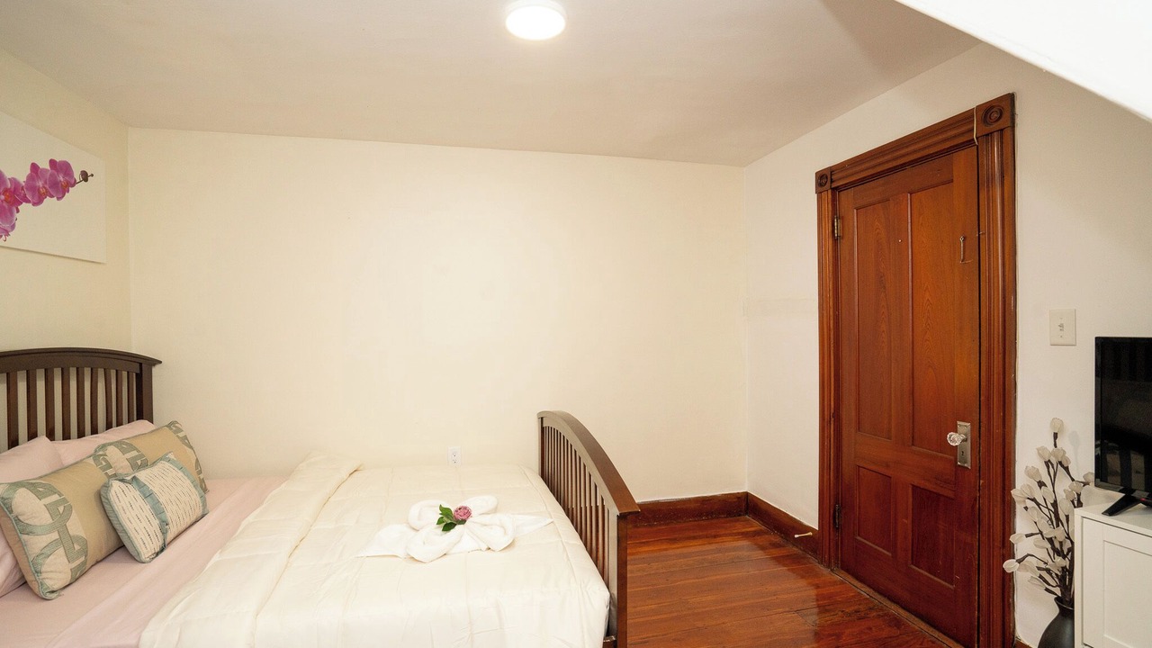 Photo of Bedroom in Milton