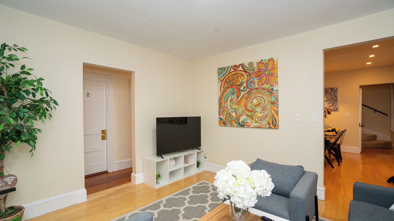 Photo of Livingroom in Milton