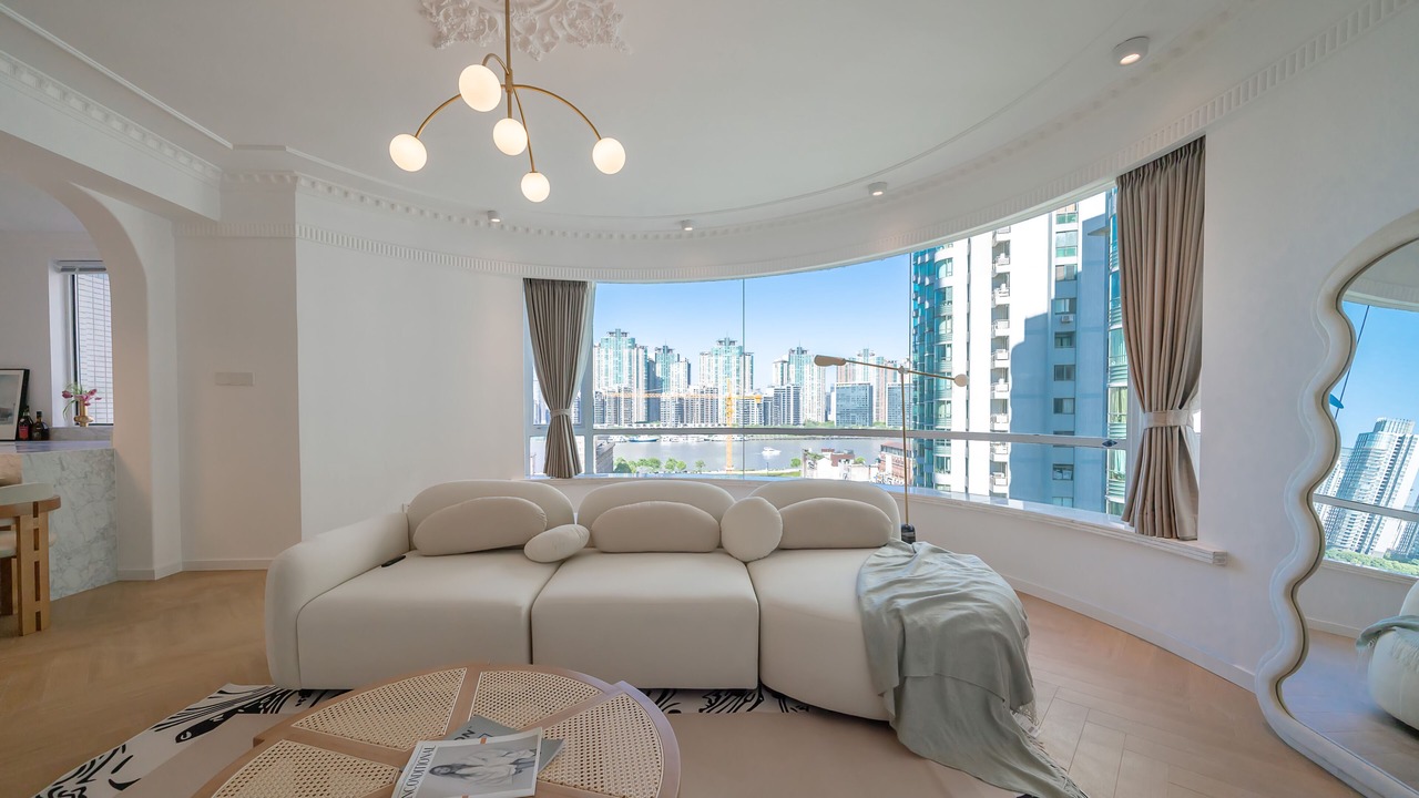 Photo of Livingroom in Downtown Shanghai