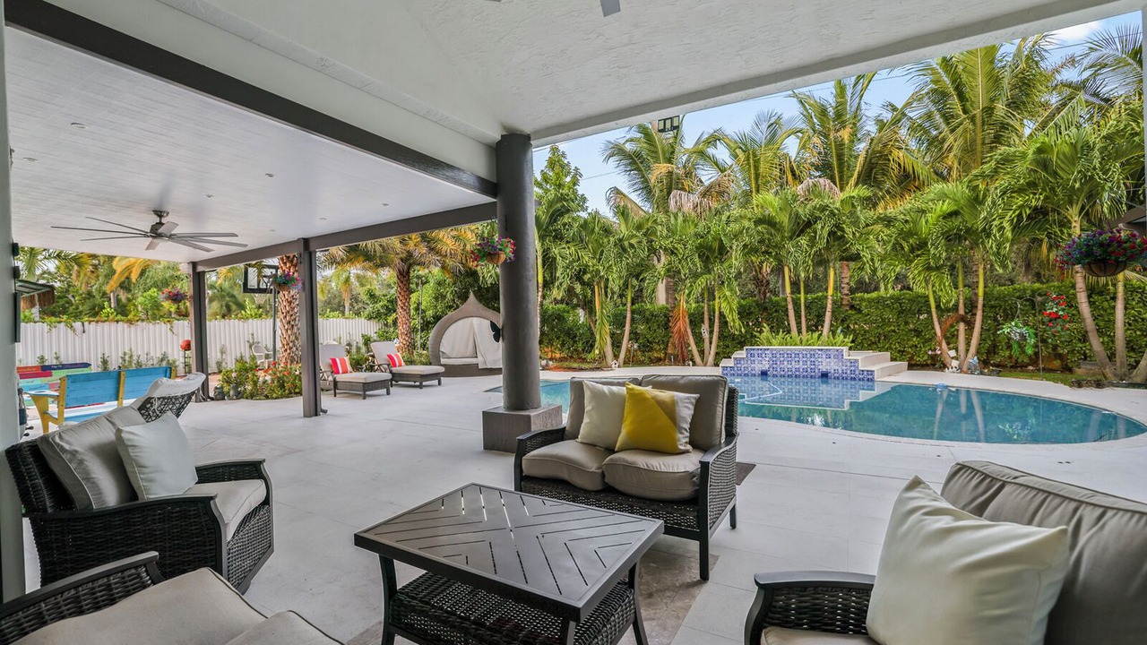 Photo of Outdoor in Palmetto Bay