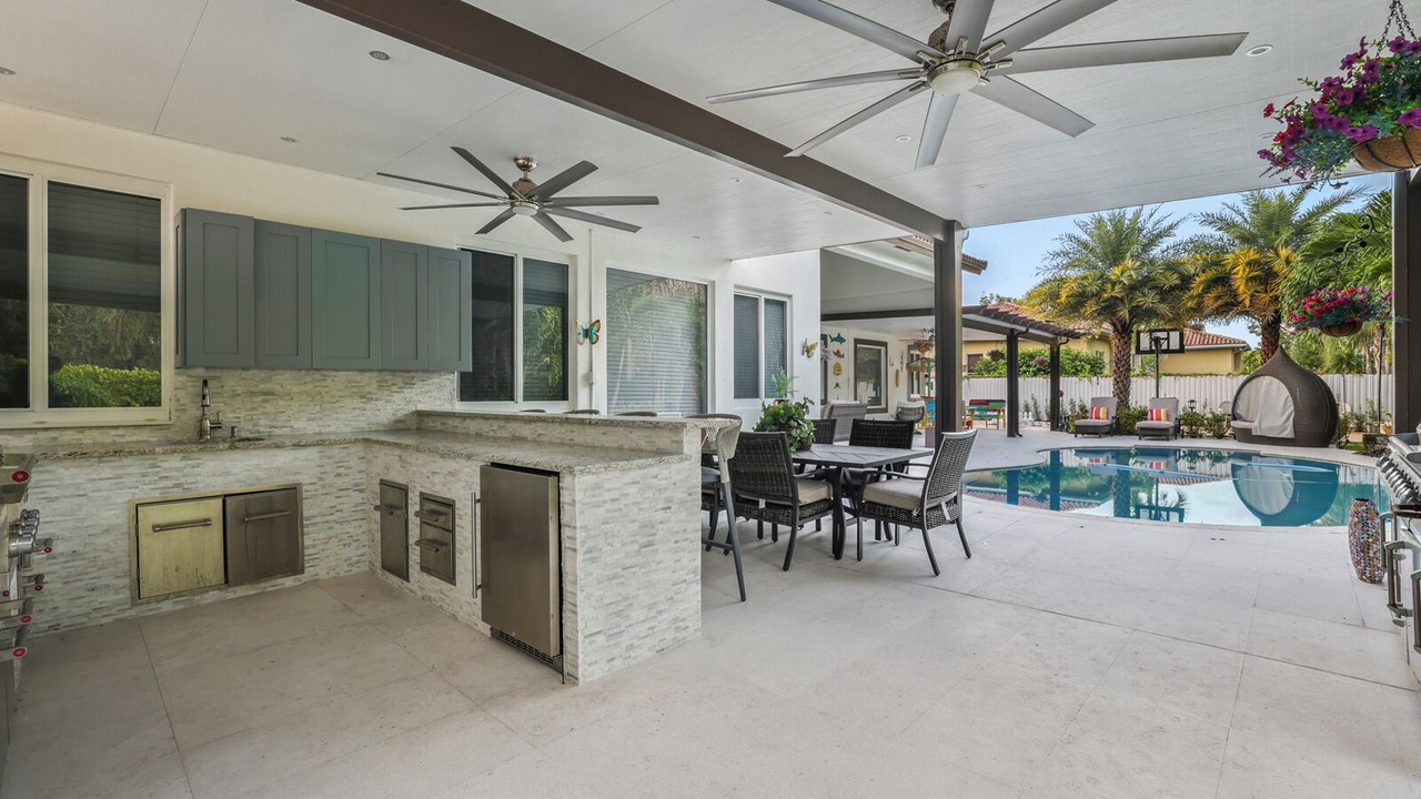 Photo of Outdoor in Palmetto Bay