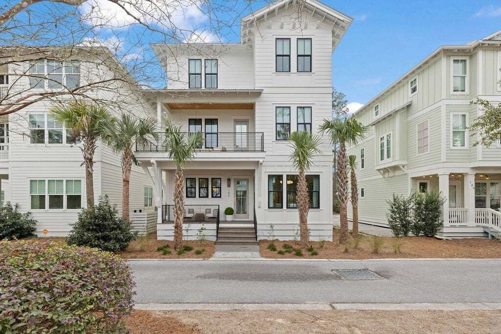 Photo of Outdoor in Treetop