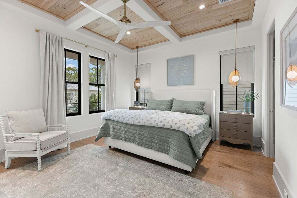 Photo of Bedroom in Treetop