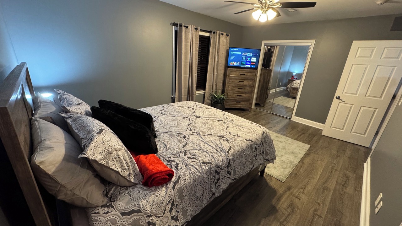 Photo of Bedroom in Schenectady